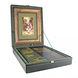 Hunting gift set with the book "The Big Book of Russian Hunting" and panels
